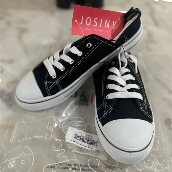 NWT Black and White Canvas Sneakers with Rubber Toe Cap - Picture 2 of 5